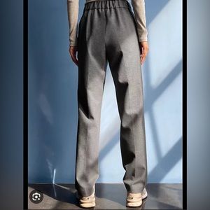 Époque Evolution Gray Pants